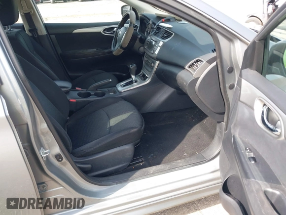 2014 Nissan Sentra SR with VIN 3N1AB7AP1EY332323, listed as a IAAI auction lot 42151780 with 89,915 mi miles and . Bid and sale history available at DreamBid. Image 5.