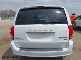 2016 Dodge Grand Caravan SE with VIN 2C4RDGBG2GR345657, listed as a IAAI auction lot 42104710 with 81,916 mi miles. Bid and sale history available at carsss.com. Image 17.