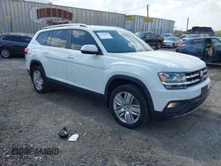 2019 Volkswagen Atlas SE z VIN 1V2UR2CAXKC539779, wystawiony jako IAAI lot #42188614 z przebiegiem 49 994 mil mil oraz . Historia ofert i sprzedaży dostępna na DreamBid. Obrazek 1.