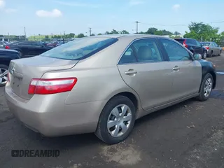 2009 Toyota Camry z VIN 4T1BE46K59U387169, wystawiony jako IAAI lot #42520259 z przebiegiem 134 501 mil mil oraz . Historia ofert i sprzedaży dostępna na DreamBid. Obrazek 4.
