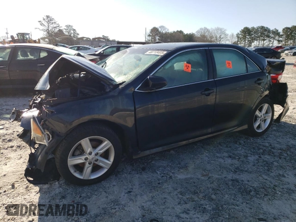 2014 Toyota Camry L with VIN 4T1BF1FK3EU748355, listed as a Copart auction lot 48713405 with 199,091 mi miles and Salvage Title. Bid and sale history available at carsss.com. Image 1.