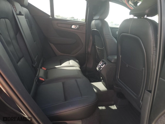 2024 Volvo XC40 Plus Bright Theme with VIN YV4L12UE1R2363739, listed as a Copart auction lot 71738434 with 110 mi miles and Salvage Title. Bid and sale history available at carsss.com. Image 11.