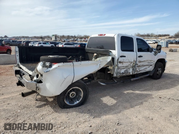 2013 Chevrolet Silverado 3500HD LT with VIN 1GC4K0C8XDF132943, listed as a Copart auction lot 49234385 with 224,654 mi miles and Salvage Title. Bid and sale history available at carsss.com. Image 3.