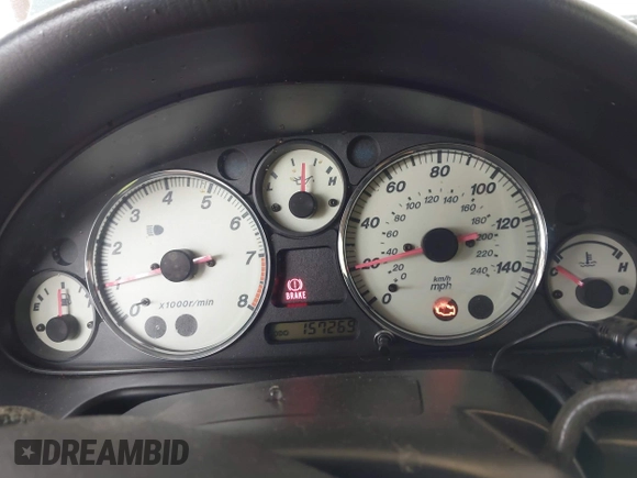 2001 Mazda MX-5 Miata z VIN JM1NB353510200779, wystawiony jako IAAI lot #42479005 z przebiegiem 157 269 mil mil oraz . Historia ofert i sprzedaży dostępna na DreamBid. Obrazek 7.