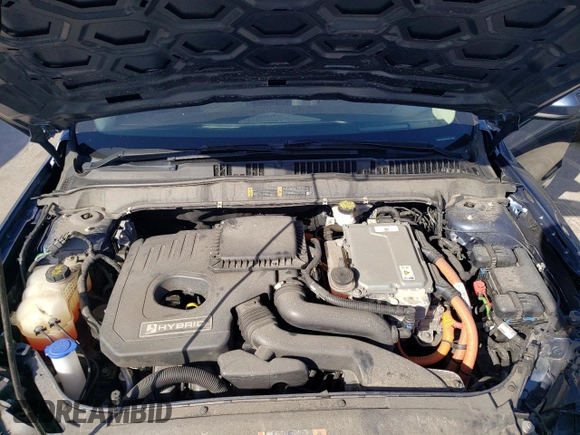 2019 Ford Fusion Hybrid SE with VIN 3FA6P0LU1KR101609, listed as a Copart auction lot 40055833 with 58,970 mi miles. Bid and sale history available at carsss.com. Image 11.