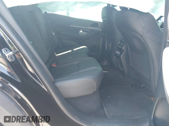 2025 Mercedes-Benz GLE 450 with VIN 4JGFB5KBXSB367572, listed as a IAAI auction lot 42397977 with 10,032 mi miles and . Bid and sale history available at DreamBid. Image 8.
