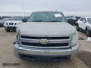 2008 Chevrolet Silverado 1500 Work Truck with VIN 1GCEC19C88Z234345, listed as a IAAI auction lot 41641815 with 123,050 mi miles. Bid and sale history available at carsss.com. Image 12.