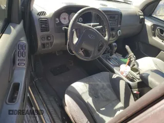 2005 Ford Escape XLS Value с VIN 1FMYU92Z75KB68457, выставлен на аукционе Copart как лот 46427005 с пробегом 144 278 миль миль и Списание • Salvage title. История ставок и продаж доступна на DreamBid. Изображение 8.