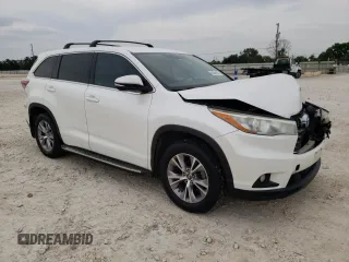 2016 Toyota Highlander LE Plus with VIN 5TDZKRFH1GS154193, listed as a Copart auction lot 55046165 with 102,314 mi miles and Salvage title. Bid and sale history available at DreamBid. Image 4.