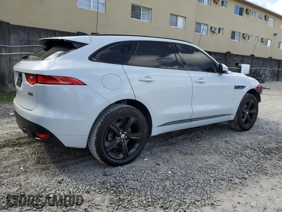 2020 Jaguar F-Pace 25t Checkered Flag Edition with VIN SADCP2FXXLA618597, listed as a Copart auction lot 43703065 with 32,011 mi miles and Salvage title. Bid and sale history available at DreamBid. Image 3.