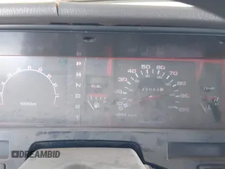 1992 Nissan Frontier z VIN 1N6SD16S5NC370391, wystawiony jako IAAI lot #42204689 z przebiegiem 132 052 mil mil oraz . Historia ofert i sprzedaży dostępna na DreamBid. Obrazek 7.