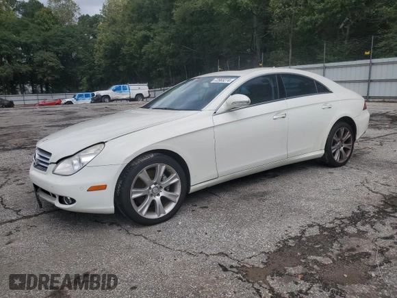 2008 Mercedes-Benz CLS-Class 5.5L with VIN WDDDJ72X18A130270, listed as a Copart auction lot 72983274 with 109,971 mi miles and Salvage Title. Bid and sale history available at carsss.com. Image 1.