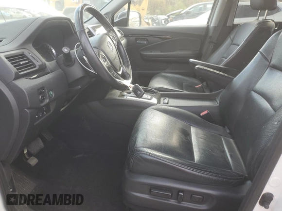2017 Honda Pilot Touring with VIN 5FNYF6H9XHB054300, listed as a Copart auction lot 53061445 with 175,552 mi miles and Salvage Title. Bid and sale history available at DreamBid. Image 7.