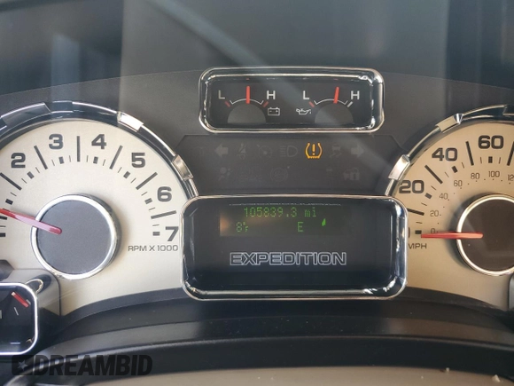 2012 Ford Expedition Max King Ranch with VIN 1FMJK1J57CEF63645, listed as a Copart auction lot 62130665 with 105,839 mi miles and Salvage title. Bid and sale history available at DreamBid. Image 9.