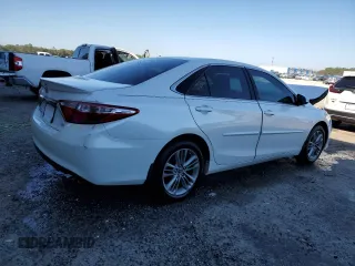 2015 Toyota Camry XLE with VIN 4T1BF1FK3FU081921, listed as a Copart auction lot 85097144 with 138,752 mi miles and Salvage Title. Bid and sale history available at carsss.com. Image 3.