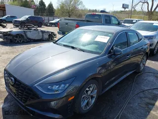 2020 Hyundai Sonata SEL with VIN 5NPEL4JA1LH031695, listed as a IAAI auction lot 41903056 with 33,668 mi miles. Bid and sale history available at carsss.com. Image 6.