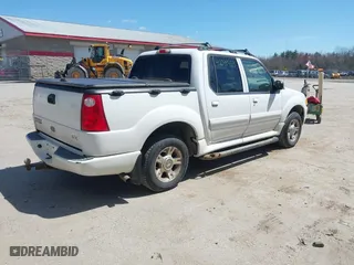2004 Ford Explorer Sport Trac XLS with VIN 1FMDU77K94UC07938, listed as a IAAI auction lot 42099383 with 232,789 mi miles. Bid and sale history available at carsss.com. Image 4.