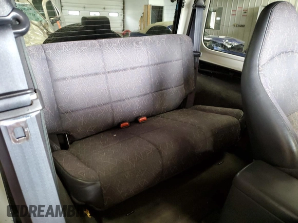 2002 Jeep Wrangler Sport with VIN 1J4FA49S62P713475, listed as a Copart auction lot 59299965 with 114,654 mi miles and Non repairable. Bid and sale history available at DreamBid. Image 10.