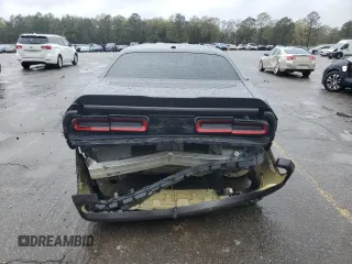2020 Dodge Challenger SXT with VIN 2C3CDZAG8LH176915, listed as a Copart auction lot 50257645 with 43,787 mi miles and Salvage Title. Bid and sale history available at DreamBid. Image 6.