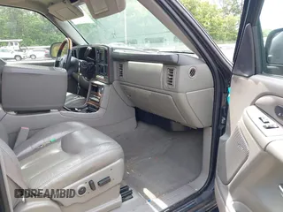 2004 Cadillac Escalade EXT z VIN 3GYEK62N54G290873, wystawiony jako IAAI lot #42411835 z przebiegiem 223 898 mil mil oraz . Historia ofert i sprzedaży dostępna na DreamBid. Obrazek 5.