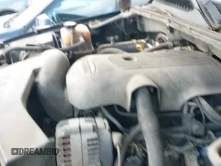2003 GMC Yukon SLT z VIN 1GKEC13Z03R279919, wystawiony jako IAAI lot #42044698 z przebiegiem Nie podano mil oraz . Historia ofert i sprzedaży dostępna na DreamBid. Obrazek 12.