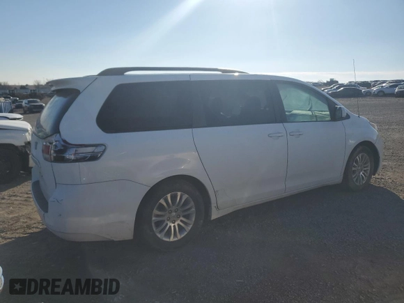 2011 Toyota Sienna XLE AAS with VIN 5TDYK3DC1BS053194, listed as a Copart auction lot 46793565 with 204,156 mi miles and Salvage Title. Bid and sale history available at carsss.com. Image 3.