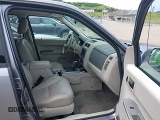 2008 Ford Escape Hybrid with VIN 1FMCU49H68KC63297, listed as a IAAI auction lot 42488181 with 230,266 mi miles and . Bid and sale history available at DreamBid. Image 5.