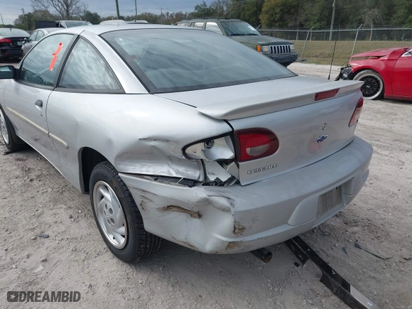 2000 Chevrolet Cavalier with VIN 1G1JC1241Y7112786, listed as a IAAI auction lot 41362690 with 280,225 mi miles. Bid and sale history available at carsss.com. Image 6.