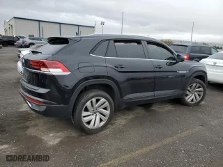 2020 Volkswagen Atlas Cross Sport 2.0T SE w/Technology with VIN 1V25C2CAXLC201015, listed as a Copart auction lot 38640493 with 18,106 mi miles. Bid and sale history available at carsss.com. Image 3.