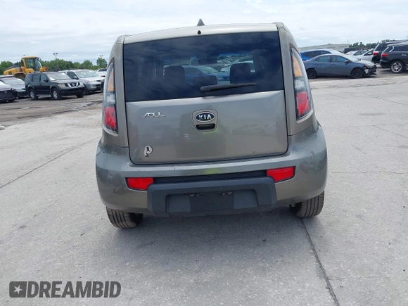 2010 Kia Soul + with VIN KNDJT2A20A7084899, listed as a IAAI auction lot 41990009 with 210,572 mi miles and . Bid and sale history available at DreamBid. Image 17.