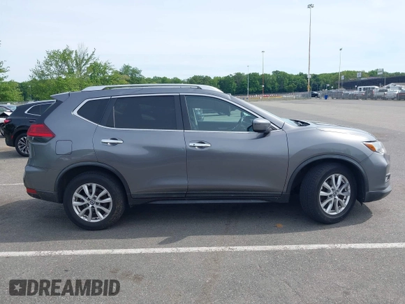 2017 Nissan Rogue SV с VIN KNMAT2MT4HP589164, выставлен на аукционе IAAI как лот 42342400 с пробегом 98 432 миль миль и . История ставок и продаж доступна на DreamBid. Изображение 13.