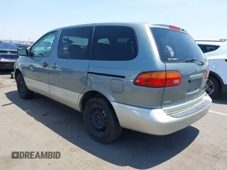 1998 Toyota Sienna LE z VIN 4T3ZF13C1WU043459, wystawiony jako IAAI lot #42475827 z przebiegiem Nie podano mil oraz . Historia ofert i sprzedaży dostępna na DreamBid. Obrazek 3.