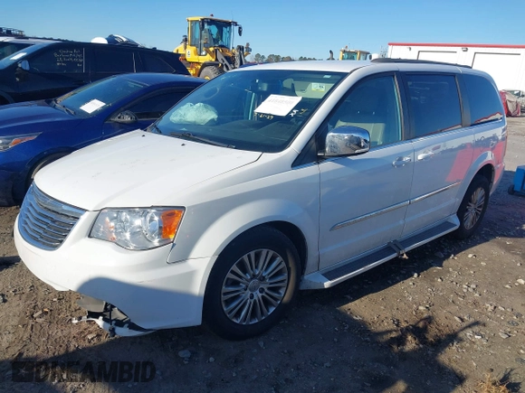 2015 Chrysler Town & Country Touring L z VIN 2C4RC1CG5FR728019, wystawiony jako IAAI lot #41848508 z przebiegiem 118 612 mil mil oraz . Historia ofert i sprzedaży dostępna na DreamBid. Obrazek 18.