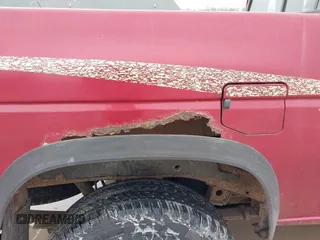 1996 Nissan Frontier XE z VIN 1N6SD11Y6TC355732, wystawiony jako IAAI lot #41958249 z przebiegiem 110 419 mil mil oraz . Historia ofert i sprzedaży dostępna na DreamBid. Obrazek 13.