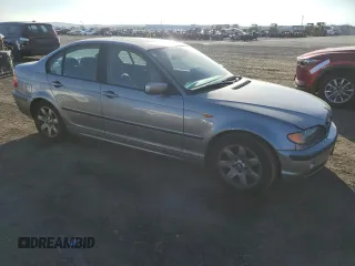 2003 BMW 3 Series 325i with VIN WBAET37423NJ33483, listed as a Copart auction lot 42368445 with 121,063 mi miles and Salvage Title. Bid and sale history available at carsss.com. Image 4.