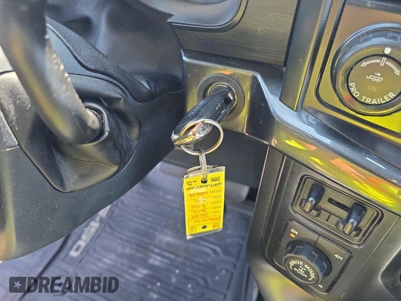 2022 Ford F-150 XL with VIN 1FTEW1E80NFA62236, listed as a IAAI auction lot 42785515 with 91,058 mi miles and . Bid and sale history available at DreamBid. Image 17.
