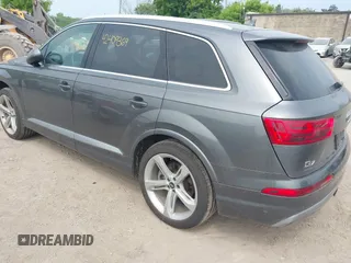 2019 Audi Q7 Prestige with VIN WA1VAAF78KD025828, listed as a IAAI auction lot 42409369 with 92,834 mi miles and . Bid and sale history available at DreamBid. Image 3.