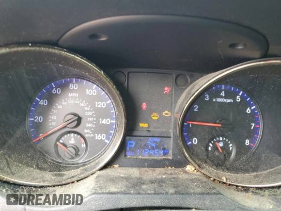 2011 Hyundai Genesis Coupe with VIN KMHHT6KDXBU044995, listed as a Copart auction lot 58728145 with 112,454 mi miles and Salvage title. Bid and sale history available at DreamBid. Image 9.