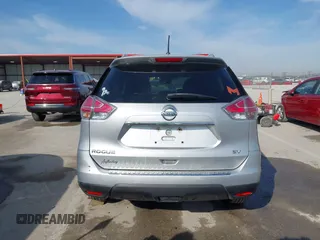 2015 Nissan Rogue SL with VIN 5N1AT2MT7FC877986, listed as a IAAI auction lot 41777704 with 130,537 mi miles. Bid and sale history available at carsss.com. Image 16.