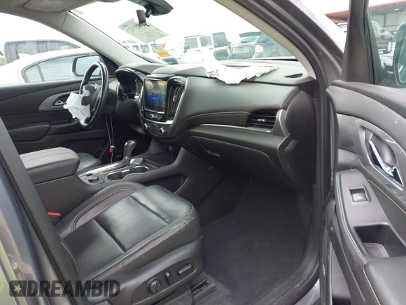 2020 Chevrolet Traverse RS with VIN 1GNEVJKW7LJ308092, listed as a IAAI auction lot 42061333 with 71,743 mi miles and . Bid and sale history available at DreamBid. Image 5.