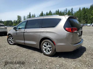 2017 Chrysler Pacifica Limited with VIN 2C4RC1GGXHR679820, listed as a Copart auction lot 60559165 with 68,425 mi miles and Salvage title. Bid and sale history available at DreamBid. Image 2.
