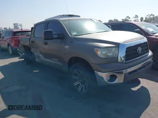 2007 Toyota Tundra SR5 with VIN 5TBEV54187S462040, listed as a IAAI auction lot 41675355 with 1 mi miles. Bid and sale history available at carsss.com. Image 1.