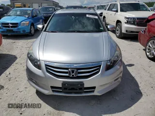 2011 Honda Accord EX-L z VIN 1HGCP3F8XBA018477, wystawiony jako Copart lot #58626995 z przebiegiem 74 108 mil mil oraz Szkoda całkowita • Salvage title. Historia ofert i sprzedaży dostępna na DreamBid. Obrazek 5.