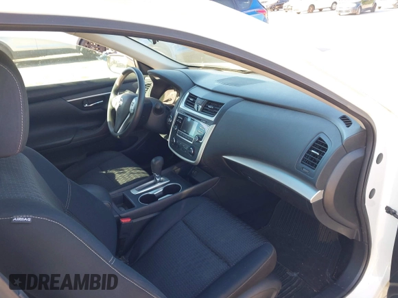 2016 Nissan Altima SR with VIN 1N4AL3AP0GC250104, listed as a IAAI auction lot 41856494 with 91,964 mi miles and . Bid and sale history available at carsss.com. Image 5.