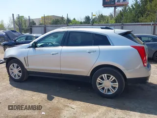 2015 Cadillac SRX Luxury Collection with VIN 3GYFNBE38FS576165, listed as a IAAI auction lot 41974066 with 95,832 mi miles. Bid and sale history available at carsss.com. Image 15.