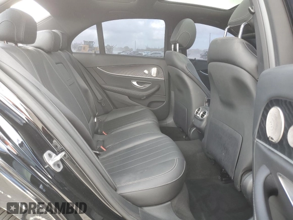2022 Mercedes-Benz E-Class E 350 with VIN W1KZF8DB6NB090126, listed as a Copart auction lot 45505375 with 0 mi miles and Clean Title. Bid and sale history available at carsss.com. Image 10.