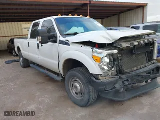2016 Ford Super Duty F-250 SRW Lariat with VIN 1FT7W2B66GEA23094, listed as a IAAI auction lot 41825538 with 193,510 mi miles. Bid and sale history available at carsss.com. Image 1.