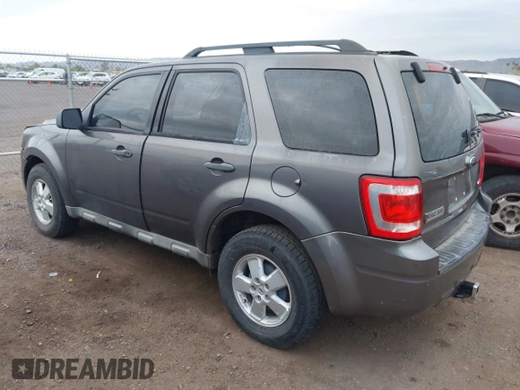 2009 Ford Escape XLS with VIN 1FMCU92769KD15656, listed as a IAAI auction lot 42185560 with 110,792 mi miles and . Bid and sale history available at DreamBid. Image 3.