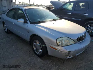 2005 Mercury Sable LS with VIN 1MEFM55S05A622703, listed as a Copart auction lot 88788825 with 130,922 mi miles and Clean Title. Bid and sale history available at carsss.com. Image 4.