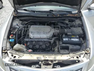 2011 Honda Accord EX-L z VIN 1HGCP3F84BA018491, wystawiony jako Copart lot #60306505 z przebiegiem 125 807 mil mil oraz Czysty tytuł • Clean title. Historia ofert i sprzedaży dostępna na DreamBid. Obrazek 11.